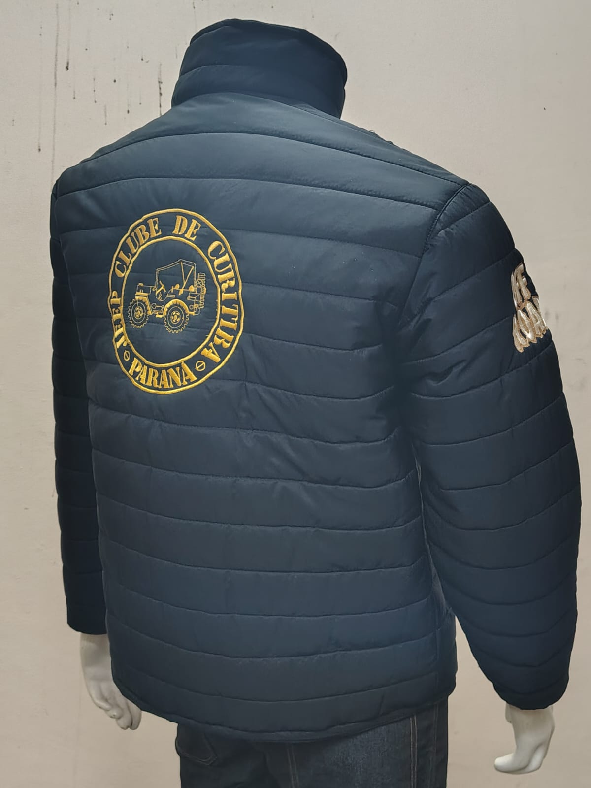Jaqueta de Nylon Fino Canelada - MASCULINA